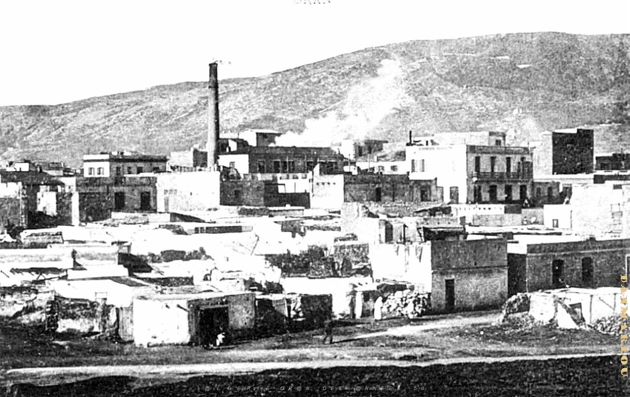 CA a- 018- Village negre.jpg